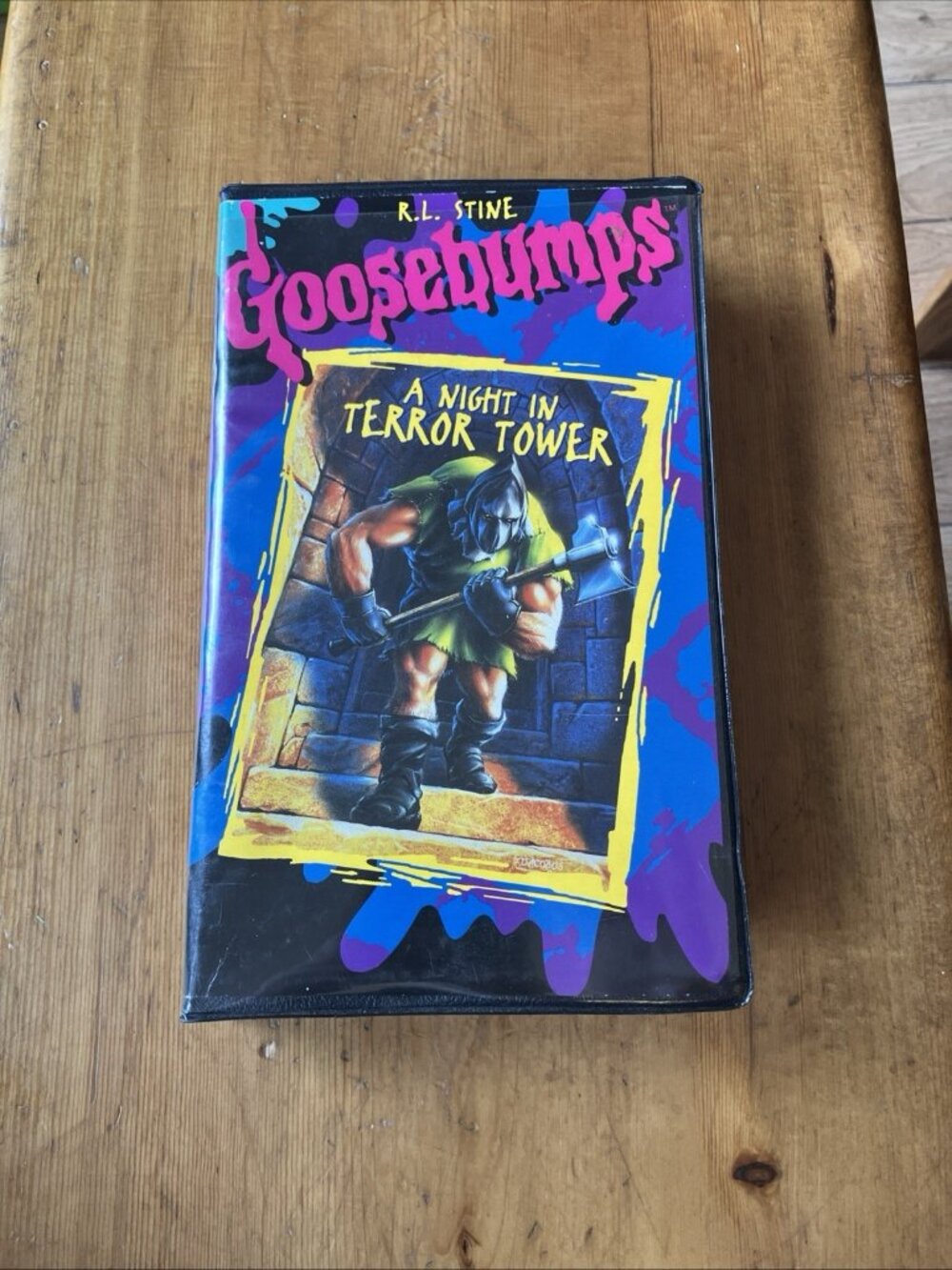 R. L. Stine Goosebumps A Night In Terror Tower (VHS, 1997) Fox Studios Clamshell